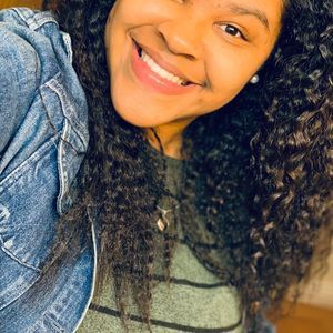 Meet your Posher, Jasmyne